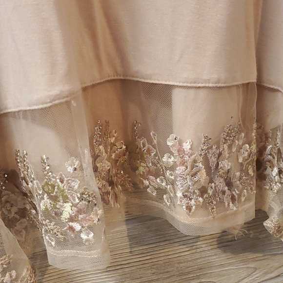 Origami Blush Tunic - Picture 3 of 5